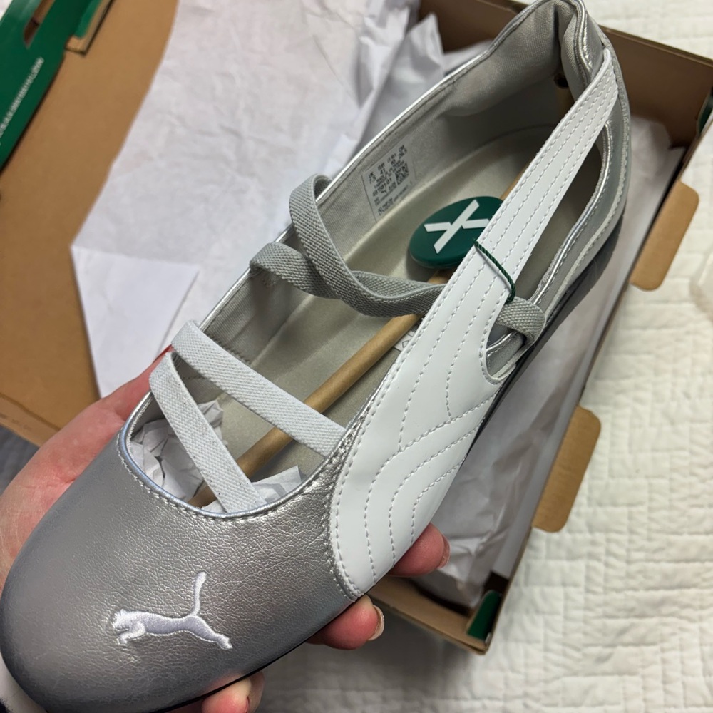 Puma Women's Metallic Silver Flats - Picture 3 of 5